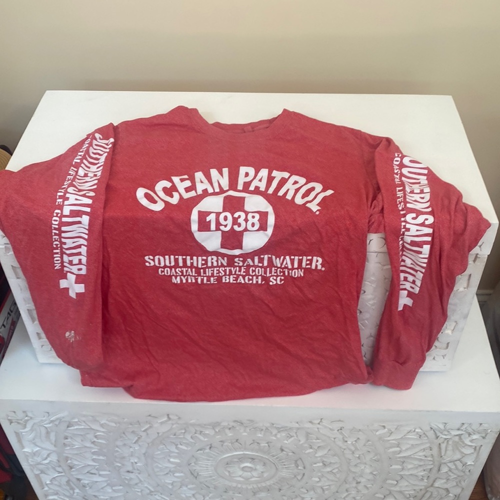 Red Long sleeve, Large, Us vintage, never worn